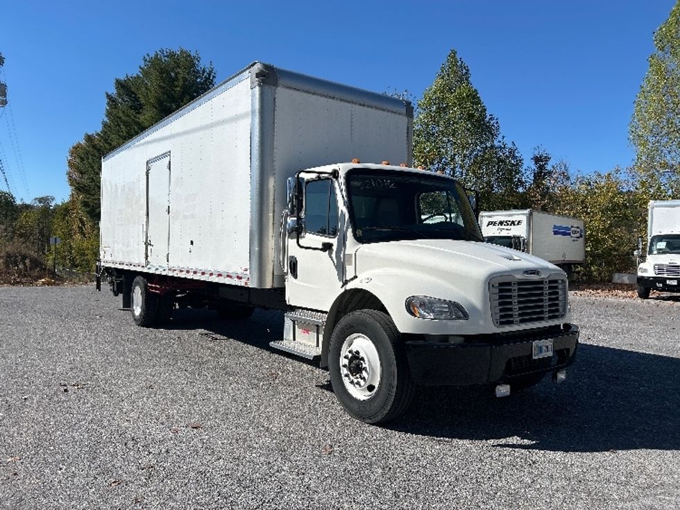 Medium Duty Box Truck-Light and Medium Duty Trucks-Freightliner-2021-M2-Blountville-TN-179,595\n\t\tmiles-$ 53,500 - Image 1