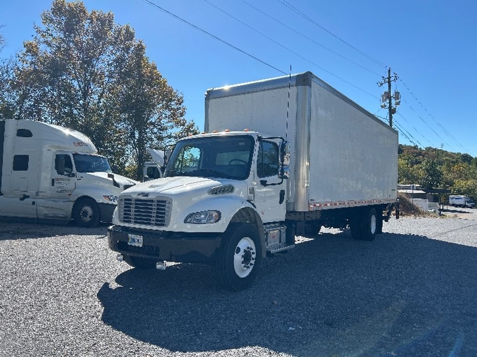 Medium Duty Box Truck-Light and Medium Duty Trucks-Freightliner-2021-M2-Blountville-TN-179,595\n\t\tmiles-$ 53,500 - Image 3
