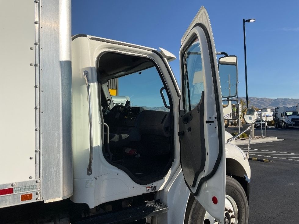 Medium Duty Box Truck-Light and Medium Duty Trucks-Freightliner-2021-M2-Boise-ID-149,869\n\t\tmiles-$ 55,500 - Image 20