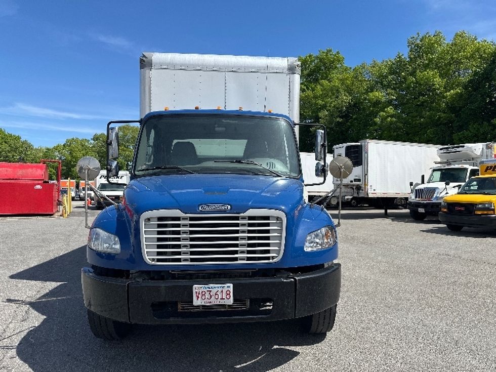 Medium Duty Box Truck-Light and Medium Duty Trucks-Freightliner-2021-M2-Braintree-MA-142,792\n\t\tmiles-$ 56,500 - Image 2