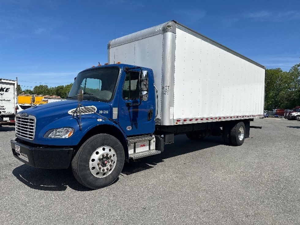 Medium Duty Box Truck-Light and Medium Duty Trucks-Freightliner-2021-M2-Braintree-MA-142,792\n\t\tmiles-$ 56,500 - Image 3