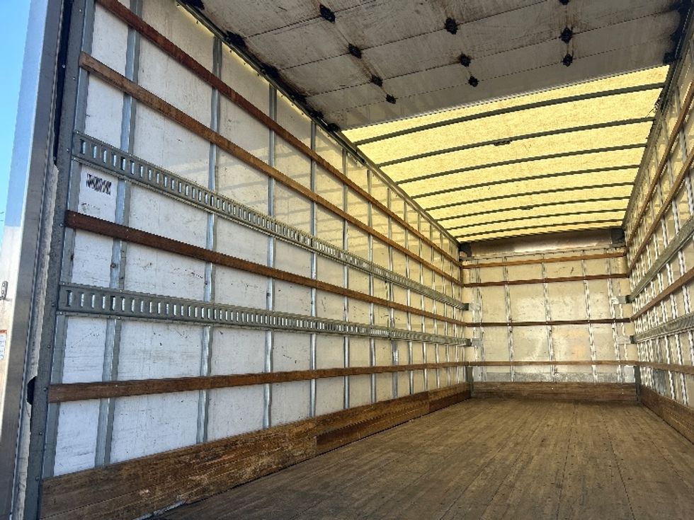 Medium Duty Box Truck-Light and Medium Duty Trucks-Freightliner-2021-M2-Braintree-MA-237,422\n\t\tmiles-$ 42,750 - Image 11