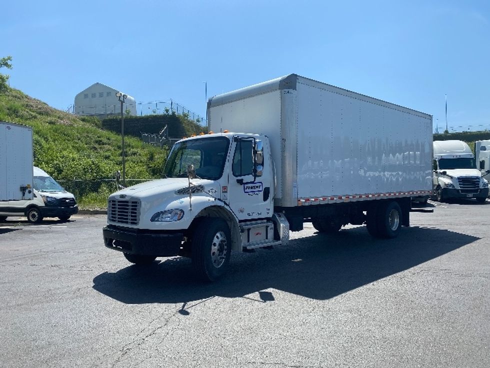 Medium Duty Box Truck-Light and Medium Duty Trucks-Freightliner-2021-M2-Brooklyn Park-MN-107,170\n\t\tmiles-$ 62,000 - Image 3