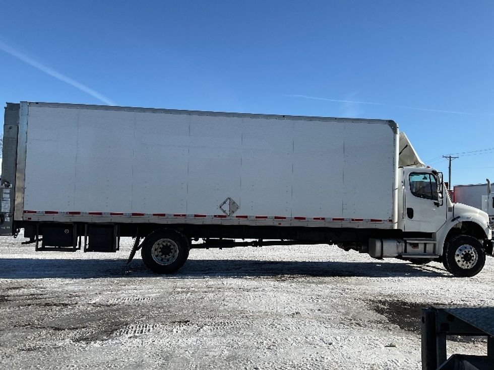Medium Duty Box Truck-Light and Medium Duty Trucks-Freightliner-2021-M2-Brooklyn Park-MN-399,747\n\t\tmiles-$ 24,000 - Image 15