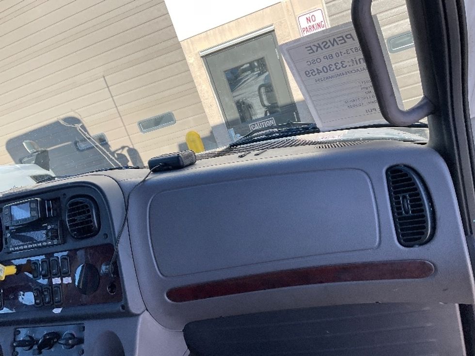 Medium Duty Box Truck-Light and Medium Duty Trucks-Freightliner-2021-M2-Brooklyn Park-MN-399,747\n\t\tmiles-$ 24,000 - Image 20