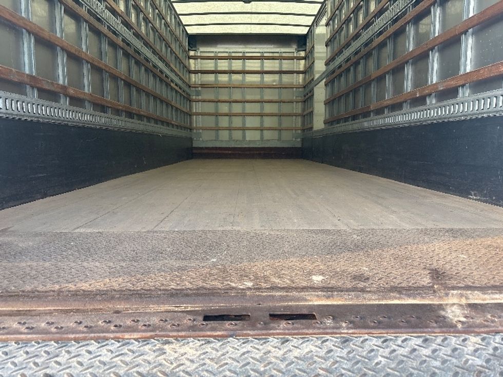 Medium Duty Box Truck-Light and Medium Duty Trucks-Freightliner-2021-M2-Byron Center-MI-205,225\n\t\tmiles-$ 53,250 - Image 10