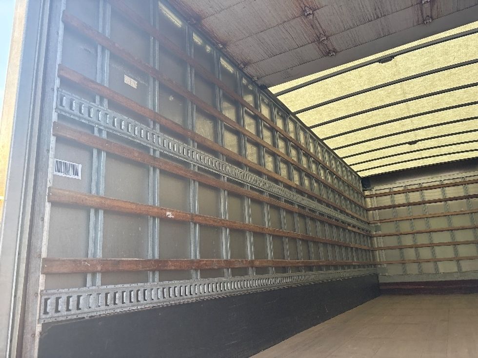 Medium Duty Box Truck-Light and Medium Duty Trucks-Freightliner-2021-M2-Byron Center-MI-205,225\n\t\tmiles-$ 53,250 - Image 11