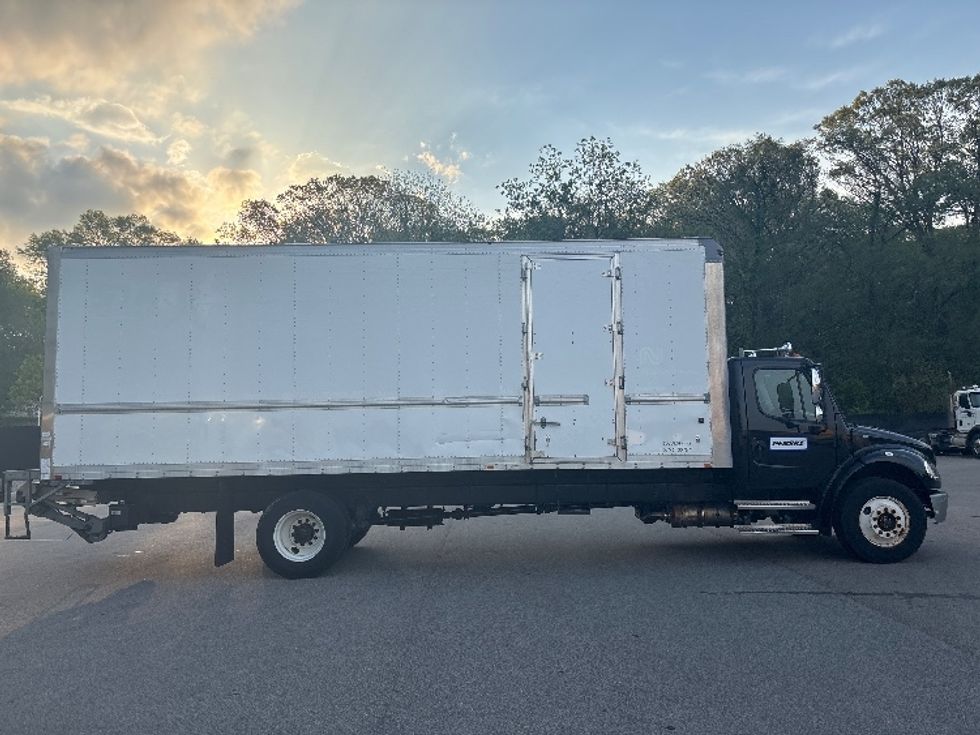Medium Duty Box Truck-Light and Medium Duty Trucks-Freightliner-2021-M2-Byron Center-MI-205,225\n\t\tmiles-$ 53,250 - Image 15