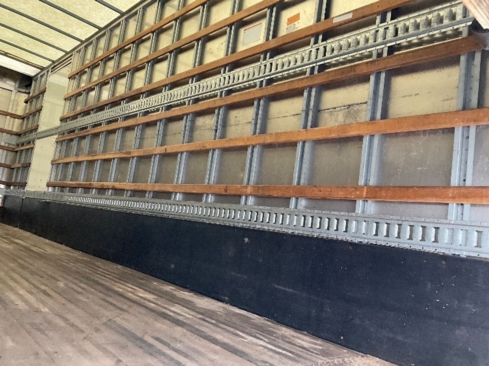 Medium Duty Box Truck-Light and Medium Duty Trucks-Freightliner-2021-M2-Cadillac-MI-252,570\n\t\tmiles-$ 39,750 - Image 11