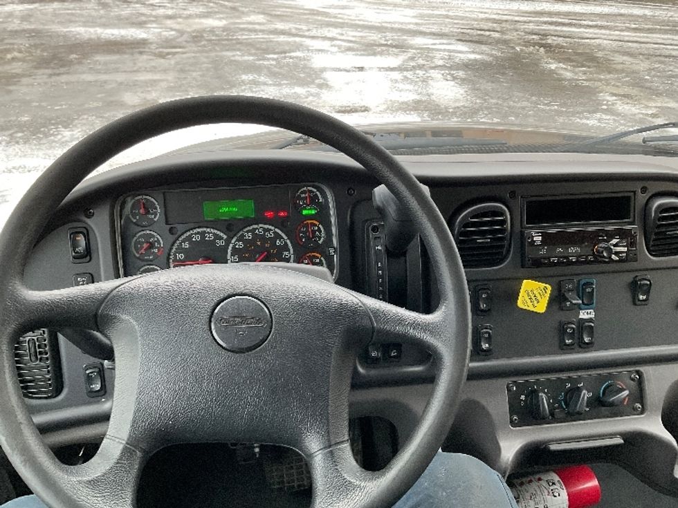 Medium Duty Box Truck-Light and Medium Duty Trucks-Freightliner-2021-M2-Cadillac-MI-252,570\n\t\tmiles-$ 39,750 - Image 17