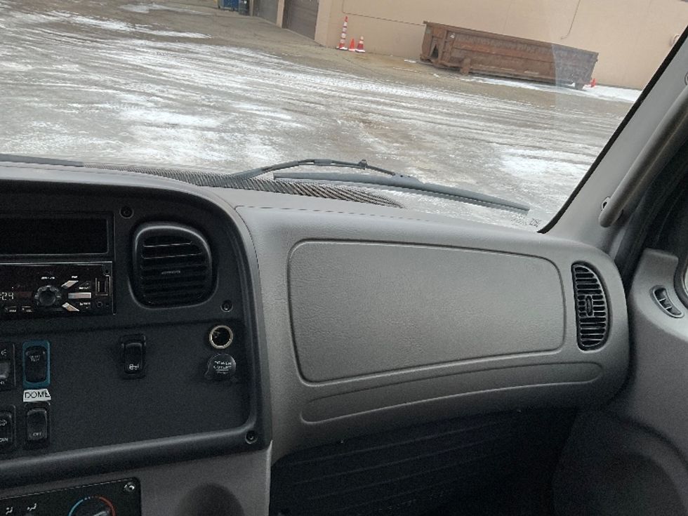 Medium Duty Box Truck-Light and Medium Duty Trucks-Freightliner-2021-M2-Cadillac-MI-252,570\n\t\tmiles-$ 39,750 - Image 20