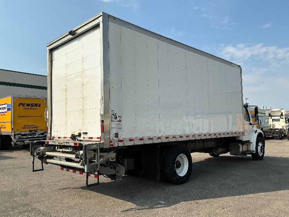 Medium Duty Box Truck-Light and Medium Duty Trucks-Freightliner-2021-M2-Calgary-AB-210,953\n\t\tkm-$ 70,000 - Image 13