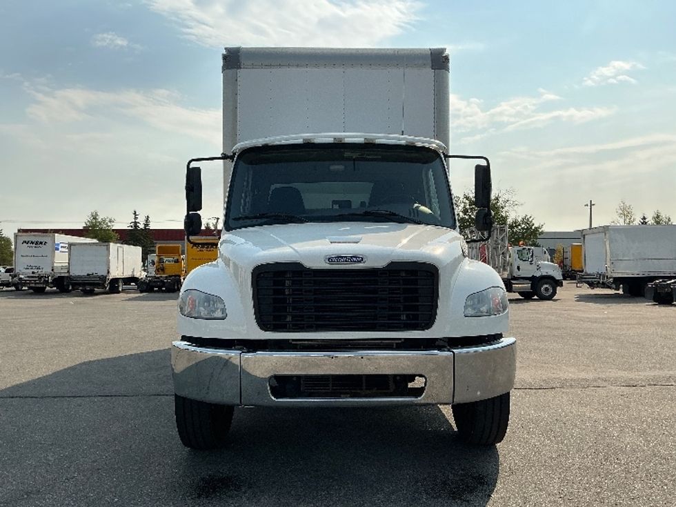 Medium Duty Box Truck-Light and Medium Duty Trucks-Freightliner-2021-M2-Calgary-AB-210,953\n\t\tkm-$ 70,000 - Image 2