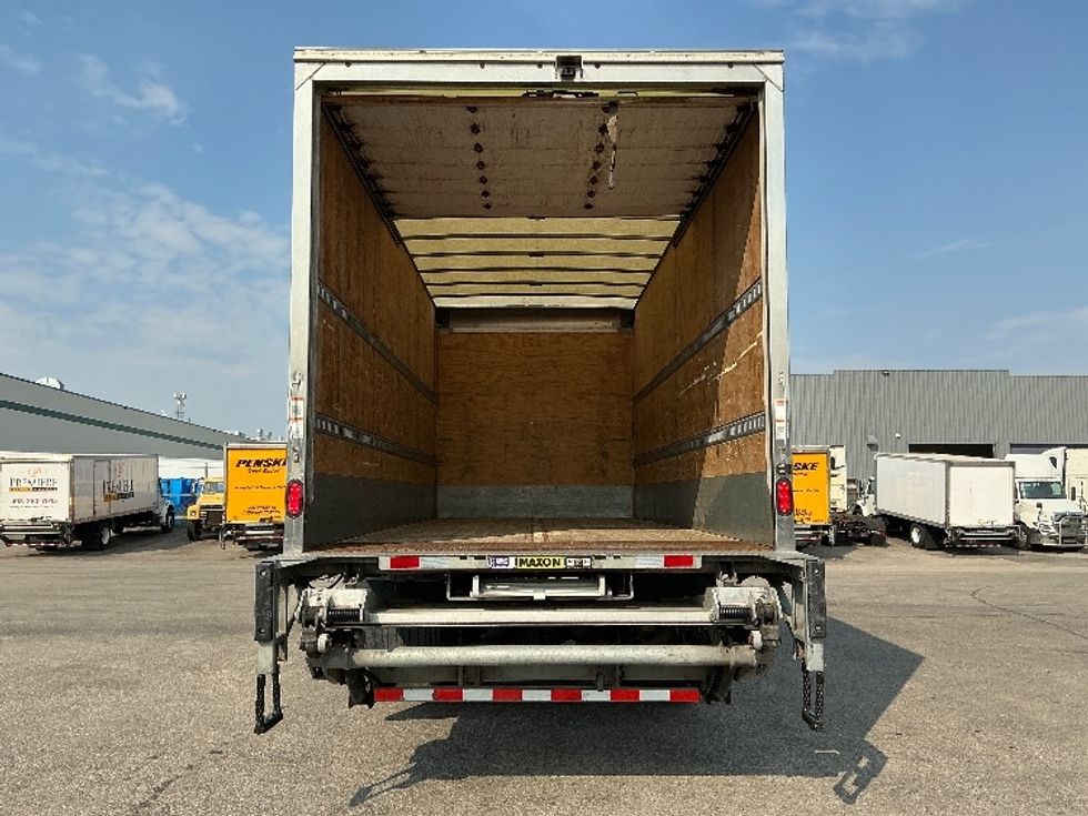 Medium Duty Box Truck-Light and Medium Duty Trucks-Freightliner-2021-M2-Calgary-AB-210,953\n\t\tkm-$ 70,000 - Image 8
