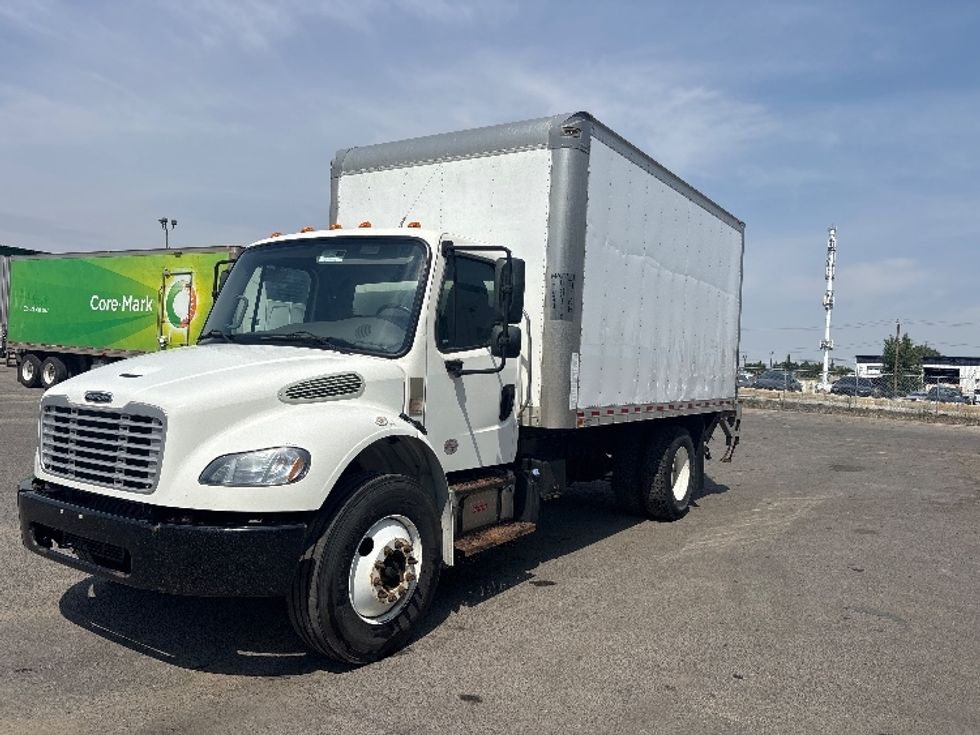 Medium Duty Box Truck-Light and Medium Duty Trucks-Freightliner-2021-M2-Calgary-AB-243,676\n\t\tkm-$ 67,000 - Image 3