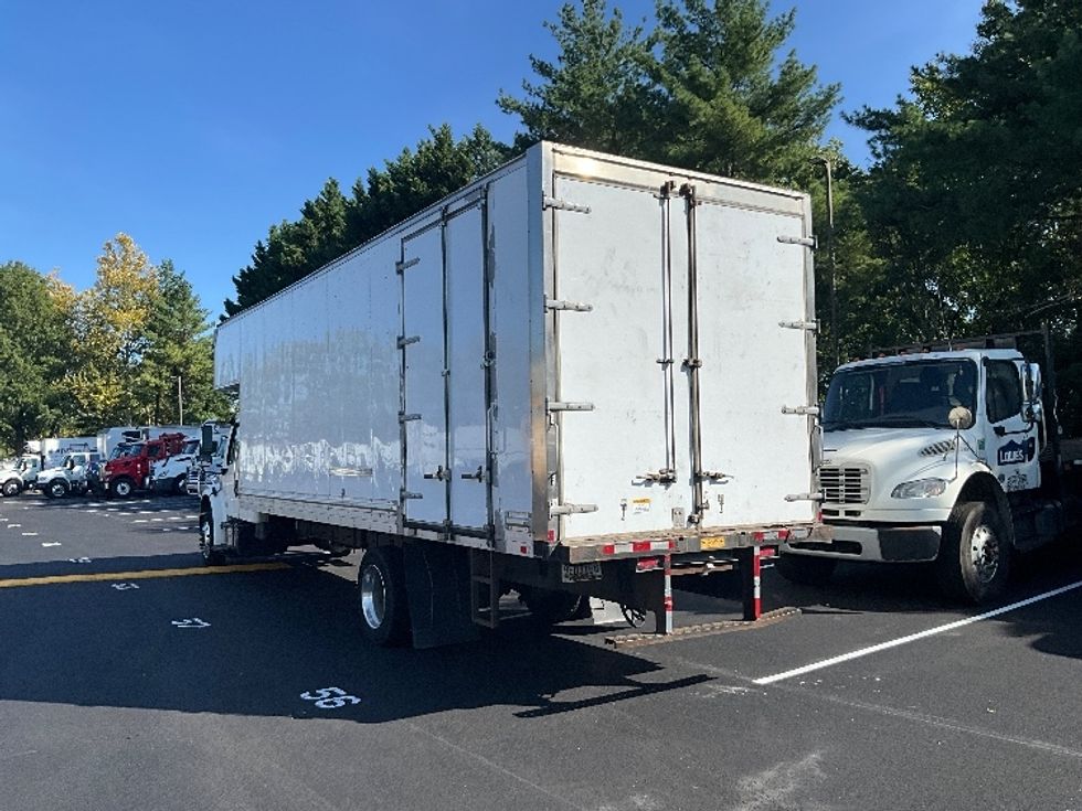 Medium Duty Box Truck-Light and Medium Duty Trucks-Freightliner-2021-M2-Capitol Heights-MD-168,351\n\t\tmiles-$ 71,500 - Image 6
