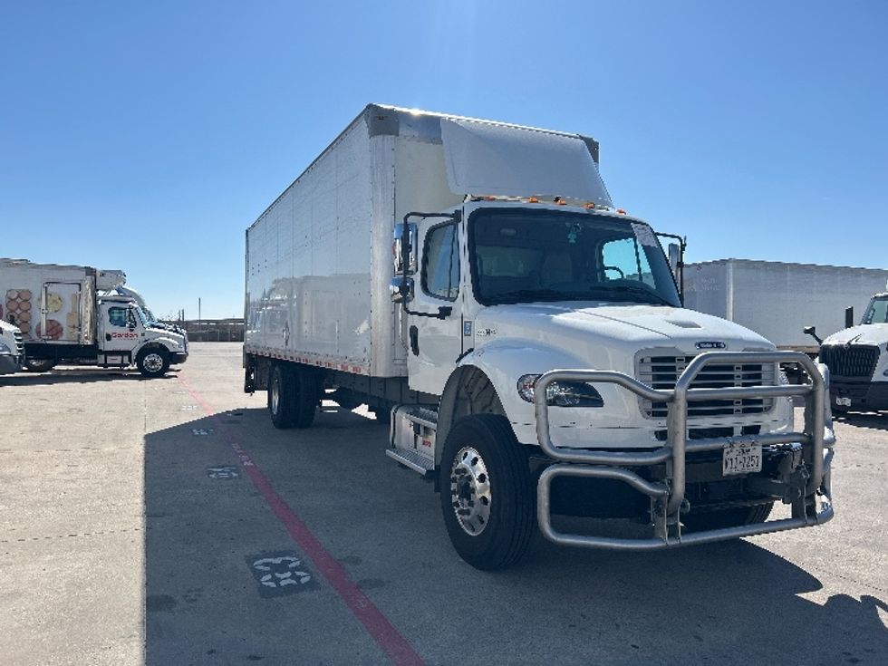 Medium Duty Box Truck-Light and Medium Duty Trucks-Freightliner-2021-M2-Carrollton-TX-218,947\n\t\tmiles-$ 40,500 - Image 1