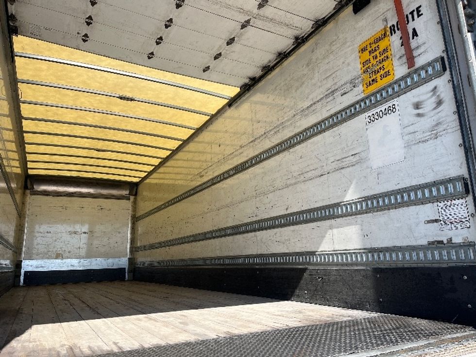 Medium Duty Box Truck-Light and Medium Duty Trucks-Freightliner-2021-M2-Carrollton-TX-258,107\n\t\tmiles-$ 32,750 - Image 12