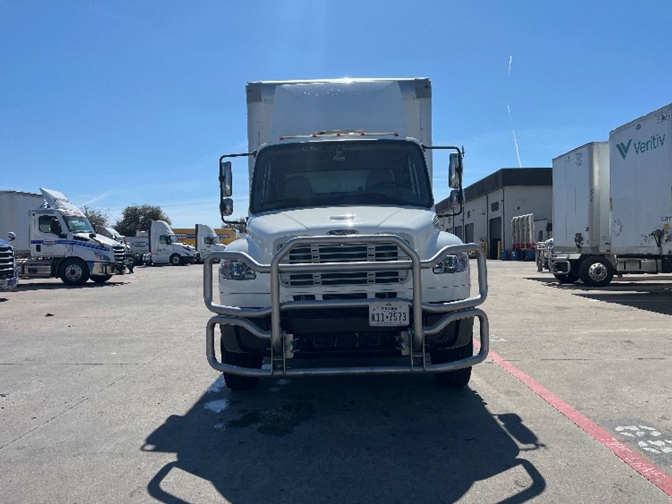 Medium Duty Box Truck-Light and Medium Duty Trucks-Freightliner-2021-M2-Carrollton-TX-258,107\n\t\tmiles-$ 32,750 - Image 2