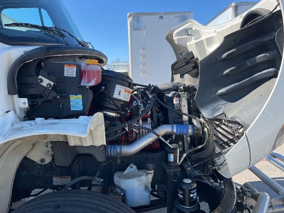 Medium Duty Box Truck-Light and Medium Duty Trucks-Freightliner-2021-M2-Carrollton-TX-258,107\n\t\tmiles-$ 32,750 - Image 23