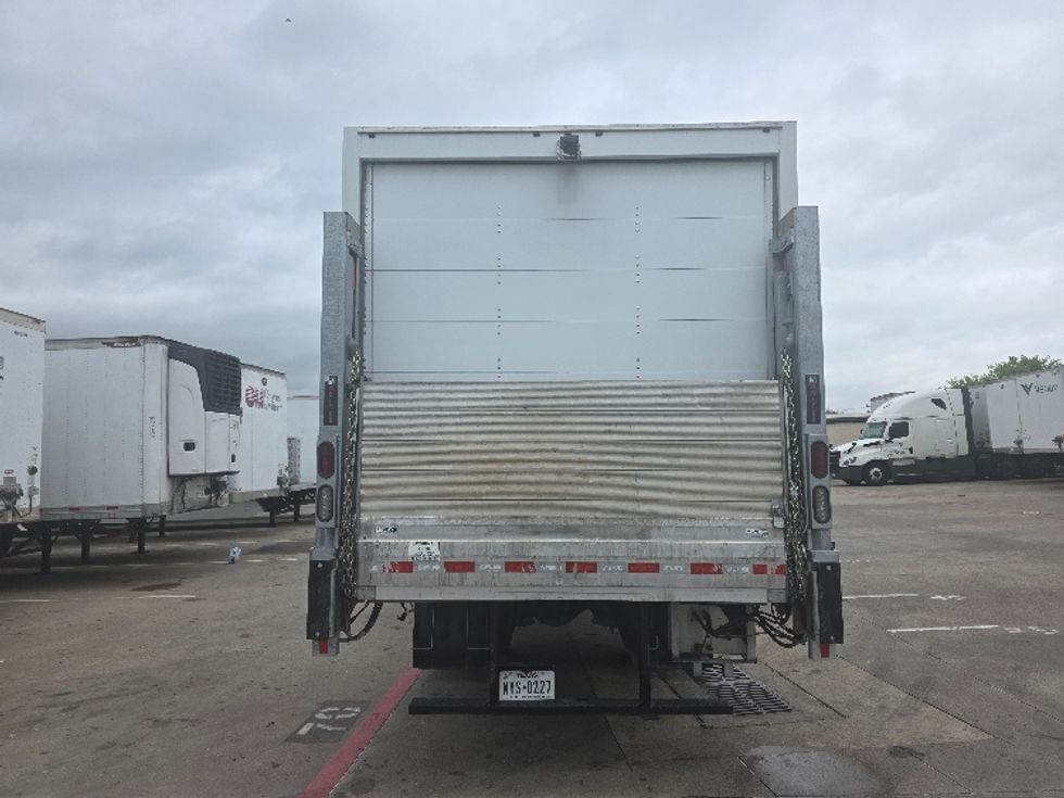 Medium Duty Box Truck-Light and Medium Duty Trucks-Freightliner-2021-M2-Carrollton-TX-28,732\n\t\tmiles-$ 72,250 - Image 7