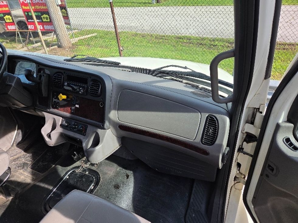 Medium Duty Box Truck-Light and Medium Duty Trucks-Freightliner-2021-M2-Carthage-MO-185,464\n\t\tmiles-$ 20,000 - Image 20