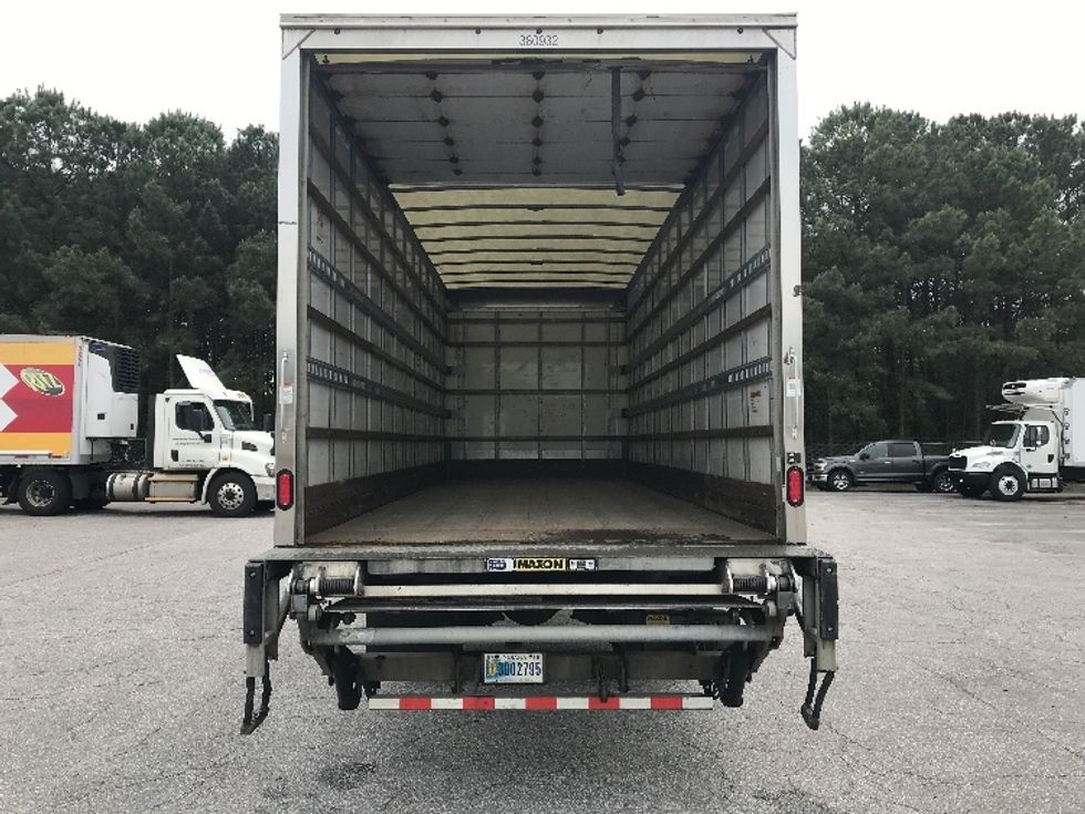 Medium Duty Box Truck-Light and Medium Duty Trucks-Freightliner-2021-M2-Charlottesville-VA-140,183\n\t\tmiles-$ 69,500 - Image 8