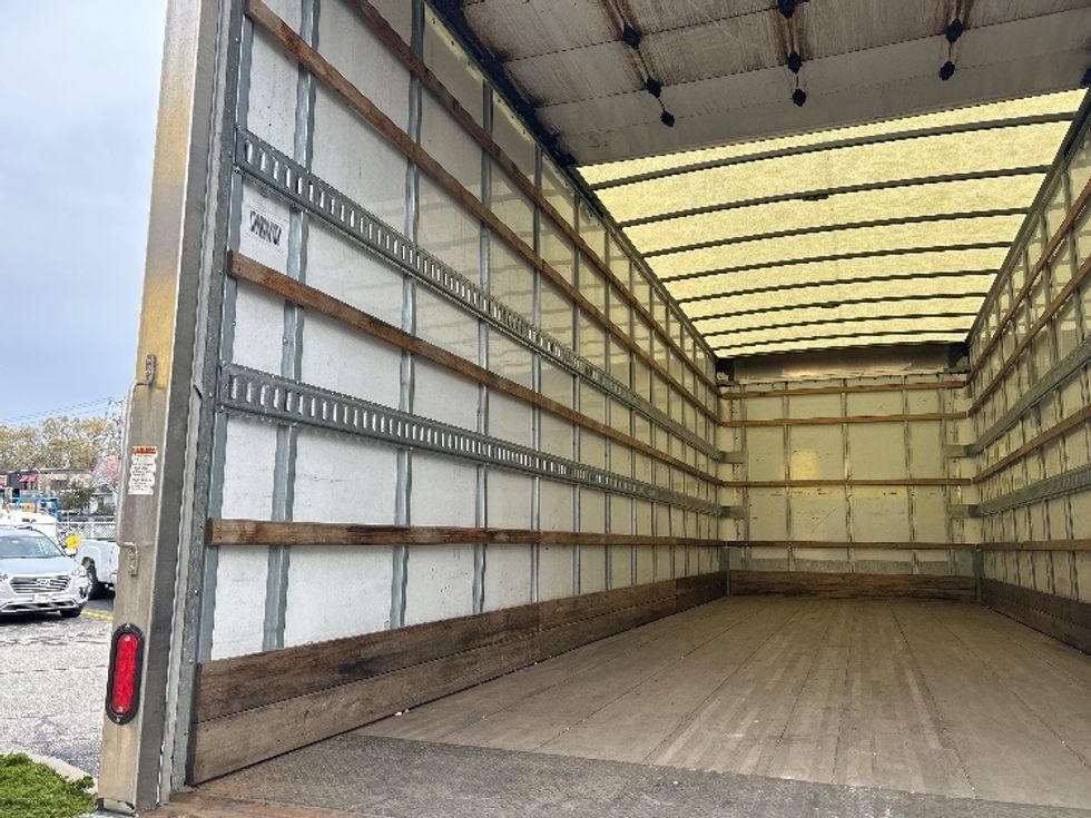 Medium Duty Box Truck-Light and Medium Duty Trucks-Freightliner-2021-M2-Chicopee-MA-204,816\n\t\tmiles-$ 53,250 - Image 11