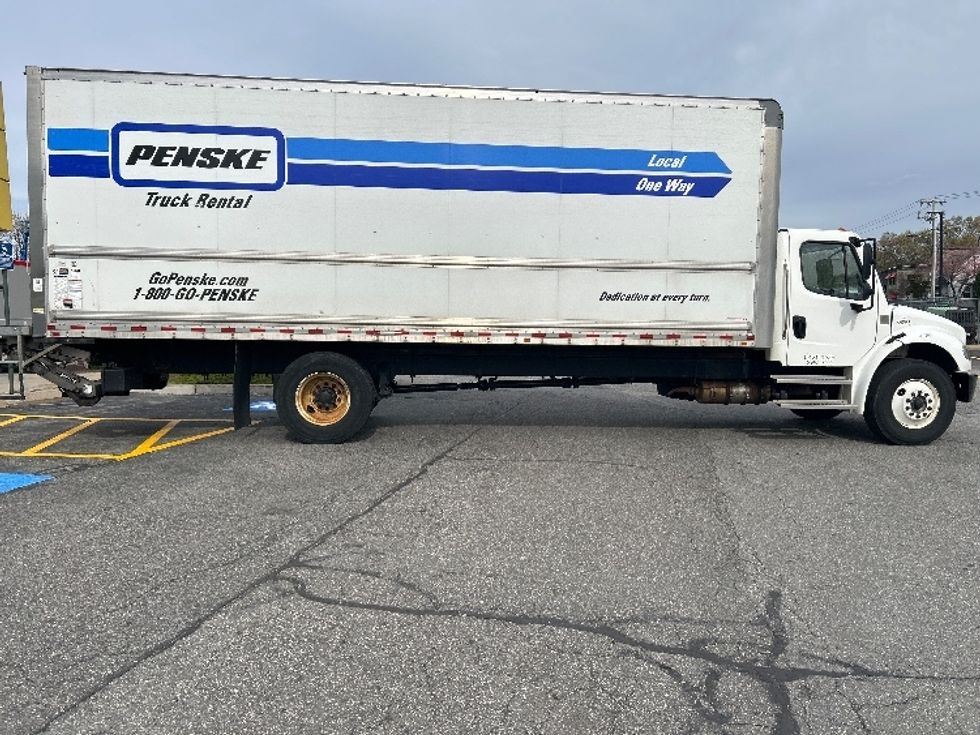 Medium Duty Box Truck-Light and Medium Duty Trucks-Freightliner-2021-M2-Chicopee-MA-204,816\n\t\tmiles-$ 53,250 - Image 15