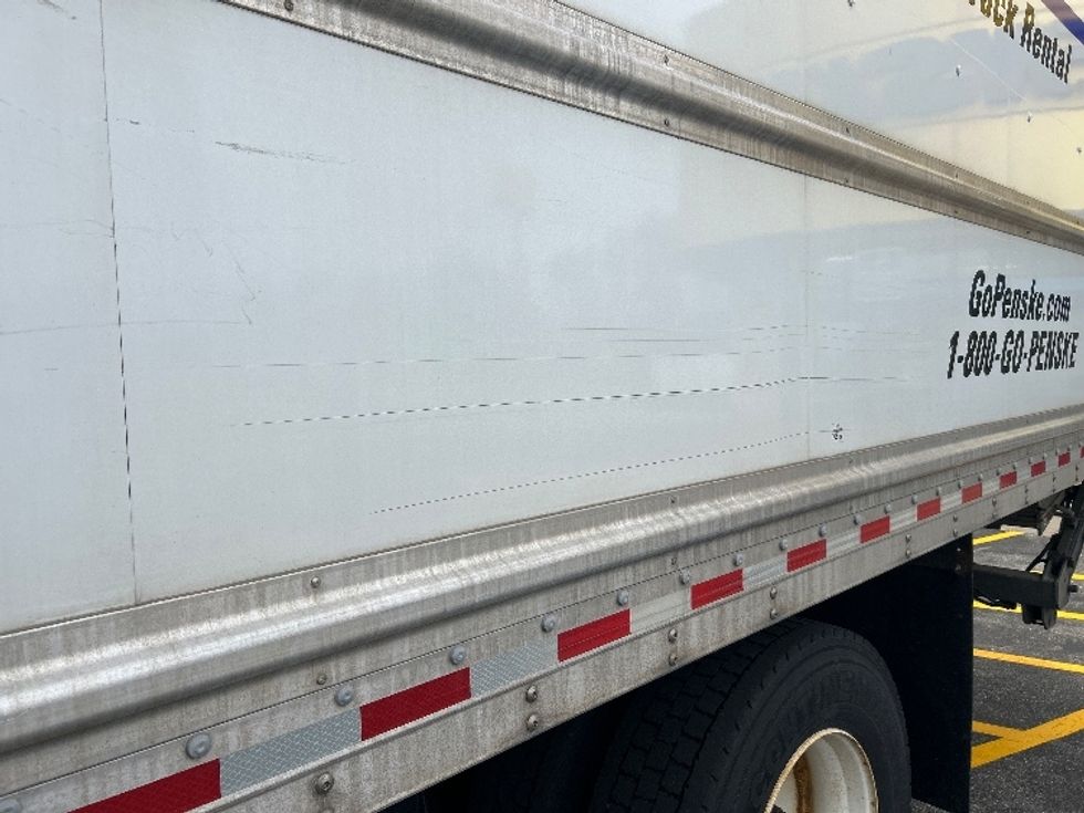 Medium Duty Box Truck-Light and Medium Duty Trucks-Freightliner-2021-M2-Chicopee-MA-204,816\n\t\tmiles-$ 53,250 - Image 26