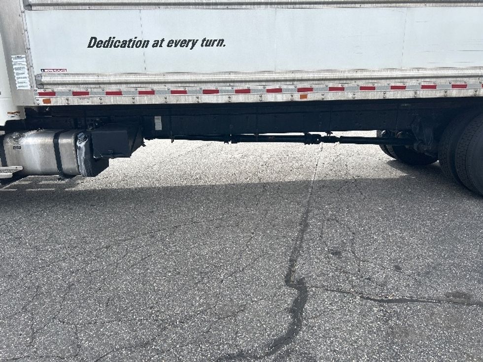 Medium Duty Box Truck-Light and Medium Duty Trucks-Freightliner-2021-M2-Chicopee-MA-204,816\n\t\tmiles-$ 53,250 - Image 5