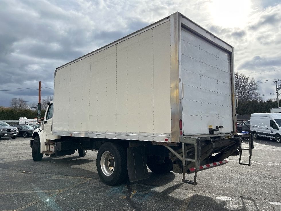 Medium Duty Box Truck-Light and Medium Duty Trucks-Freightliner-2021-M2-Chicopee-MA-83,123\n\t\tmiles-$ 53,500 - Image 6