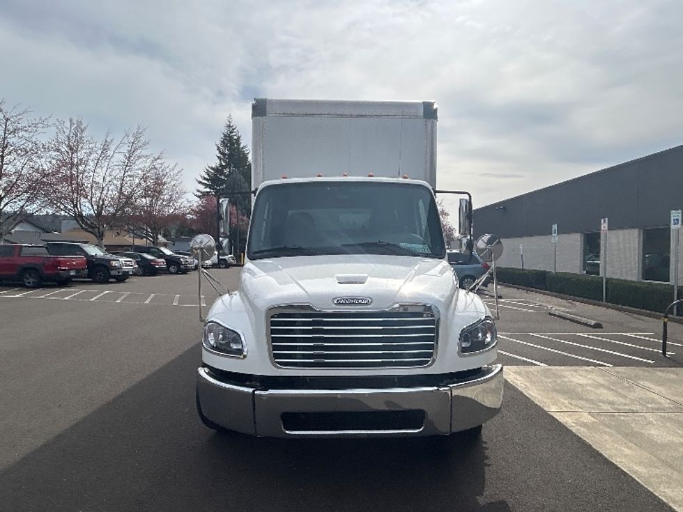 Medium Duty Box Truck-Light and Medium Duty Trucks-Freightliner-2021-M2-Clackamas-OR-46,164\n\t\tmiles-$ 59,500 - Image 2