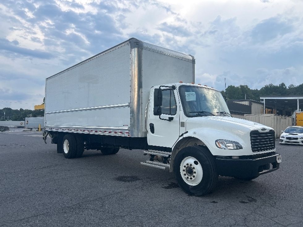 Medium Duty Box Truck-Light and Medium Duty Trucks-Freightliner-2021-M2-Cleveland-TN-128,782\n\t\tmiles-$ 75,000 - Image 1