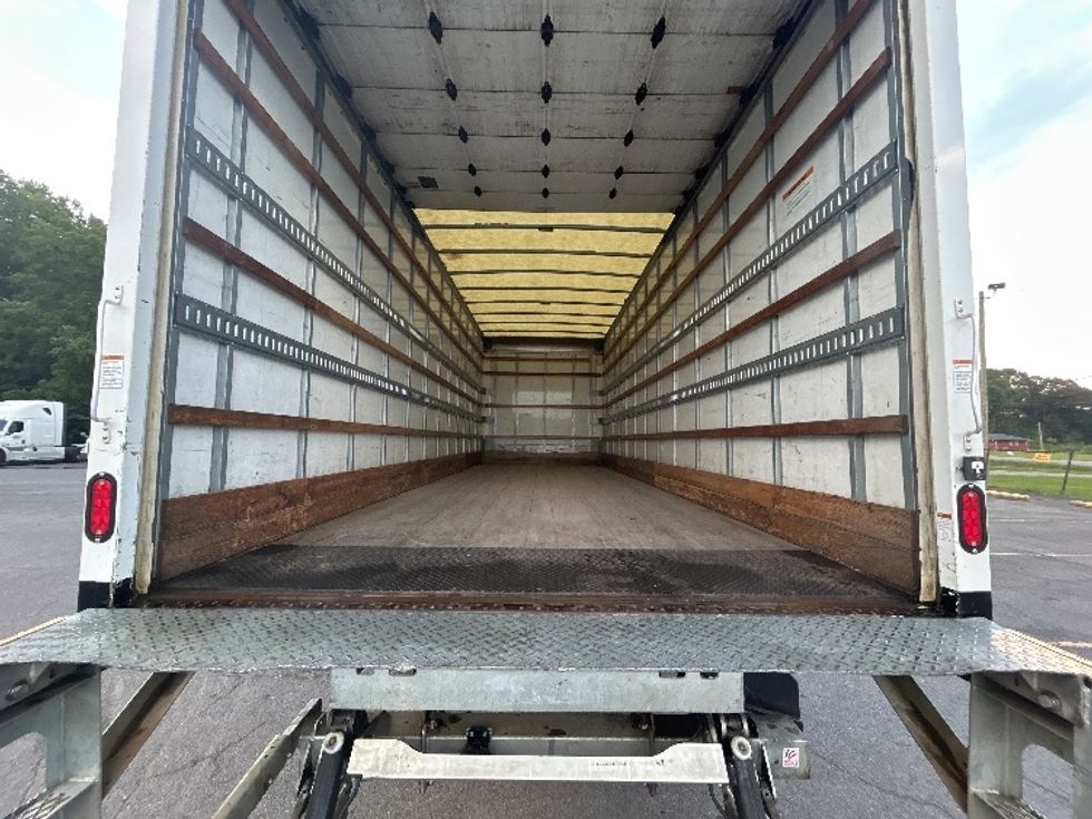 Medium Duty Box Truck-Light and Medium Duty Trucks-Freightliner-2021-M2-Cleveland-TN-128,782\n\t\tmiles-$ 75,000 - Image 10