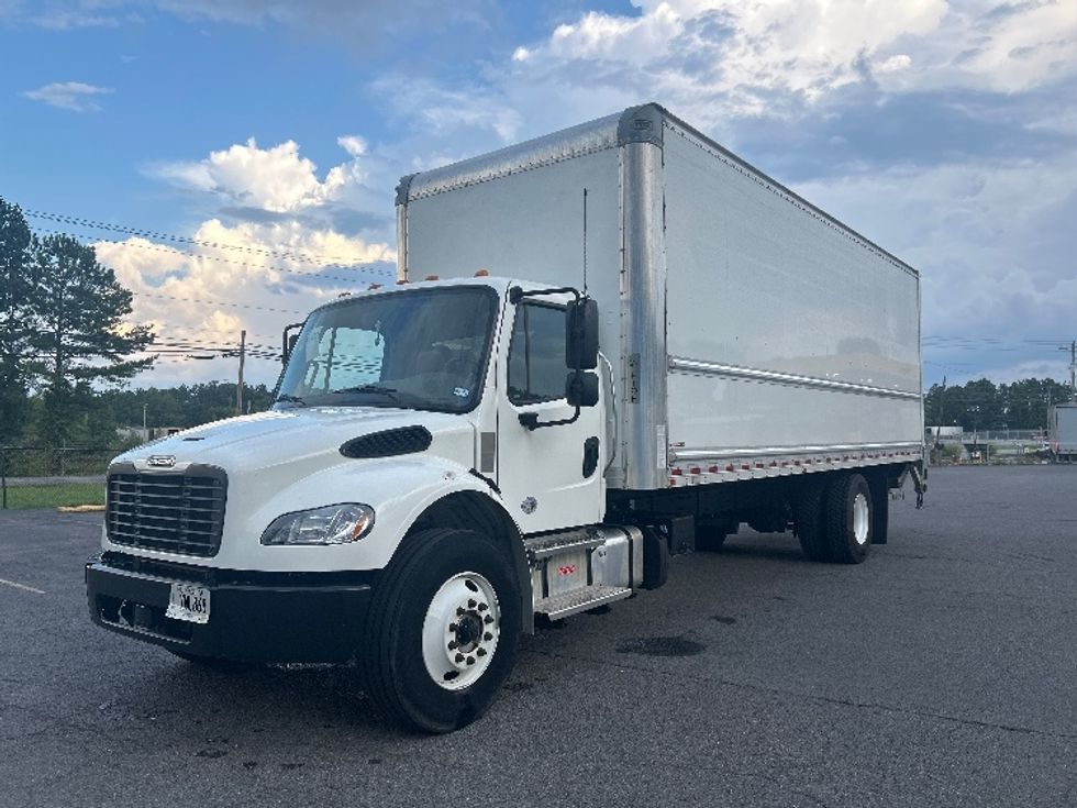 Medium Duty Box Truck-Light and Medium Duty Trucks-Freightliner-2021-M2-Cleveland-TN-128,782\n\t\tmiles-$ 75,000 - Image 3