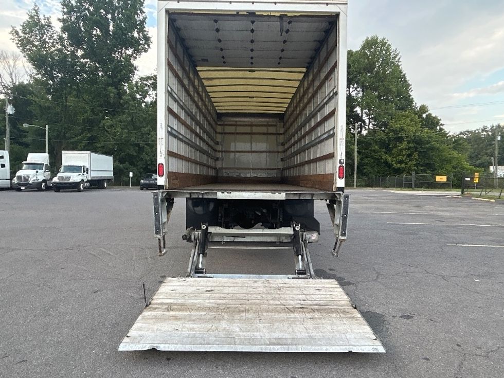 Medium Duty Box Truck-Light and Medium Duty Trucks-Freightliner-2021-M2-Cleveland-TN-128,782\n\t\tmiles-$ 75,000 - Image 9