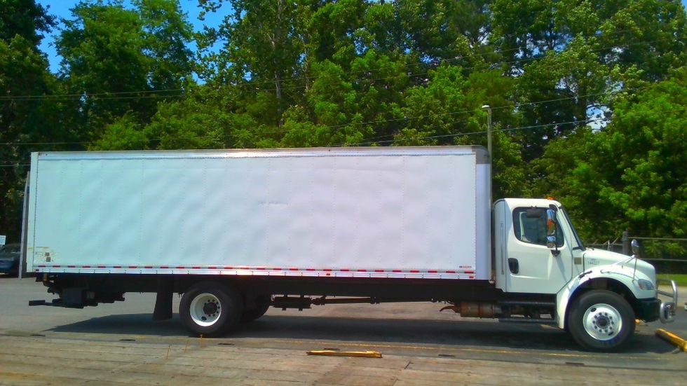 Medium Duty Box Truck-Light and Medium Duty Trucks-Freightliner-2021-M2-Cleveland-TN-306,234\n\t\tmiles-$ 38,250 - Image 14