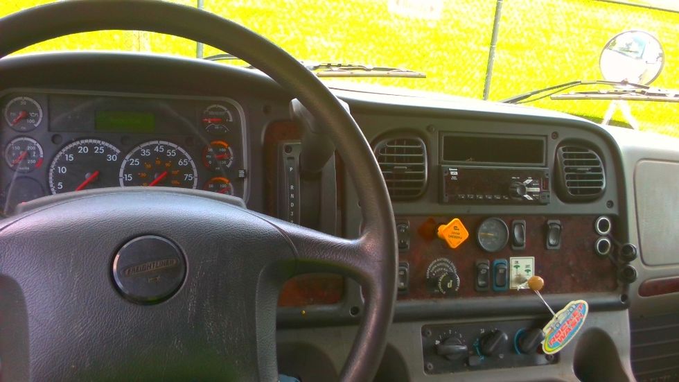 Medium Duty Box Truck-Light and Medium Duty Trucks-Freightliner-2021-M2-Cleveland-TN-306,234\n\t\tmiles-$ 38,250 - Image 17
