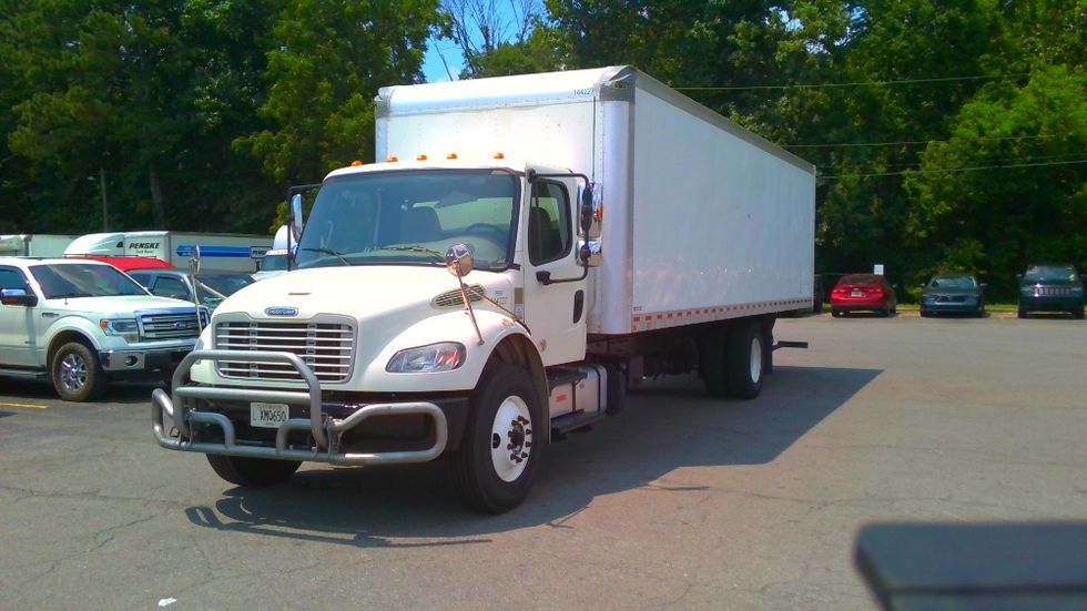 Medium Duty Box Truck-Light and Medium Duty Trucks-Freightliner-2021-M2-Cleveland-TN-306,234\n\t\tmiles-$ 38,250 - Image 3