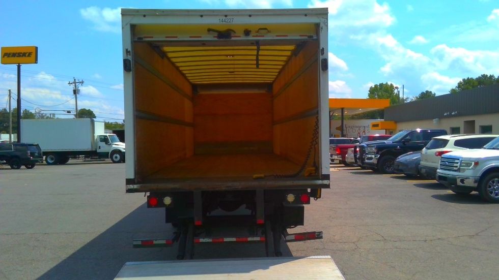 Medium Duty Box Truck-Light and Medium Duty Trucks-Freightliner-2021-M2-Cleveland-TN-306,234\n\t\tmiles-$ 38,250 - Image 8