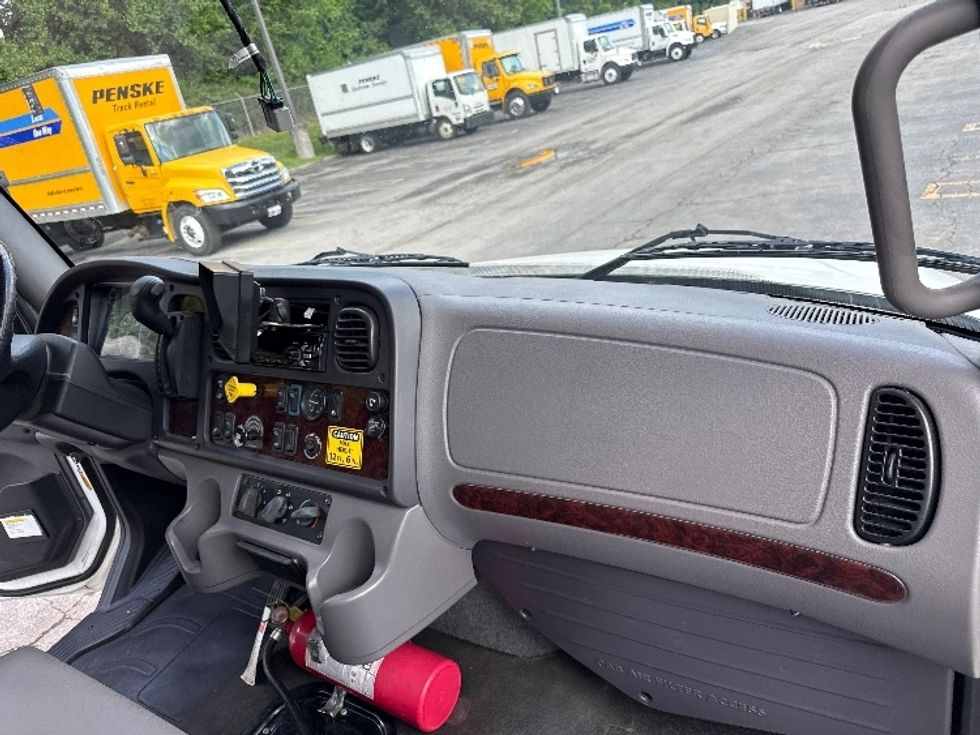 Medium Duty Box Truck-Light and Medium Duty Trucks-Freightliner-2021-M2-Cleveland-TN-309,709\n\t\tmiles-$ 26,500 - Image 21