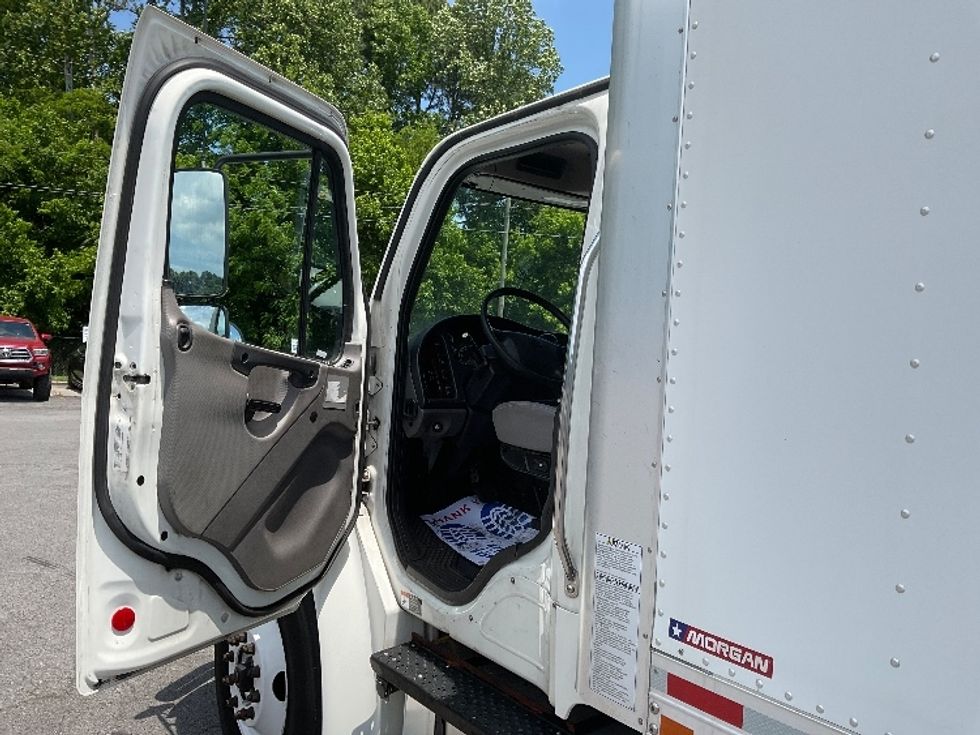 Medium Duty Box Truck-Light and Medium Duty Trucks-Freightliner-2021-M2-Cleveland-TN-369,010\n\t\tmiles-$ 24,000 - Image 16