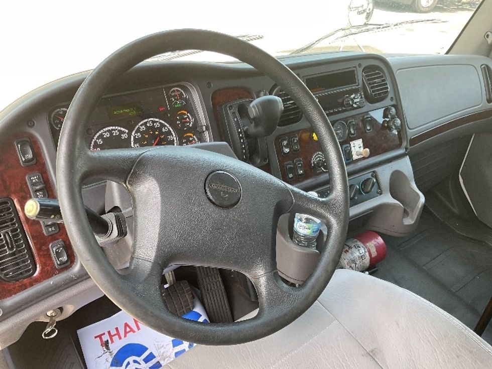 Medium Duty Box Truck-Light and Medium Duty Trucks-Freightliner-2021-M2-Cleveland-TN-369,010\n\t\tmiles-$ 24,000 - Image 17