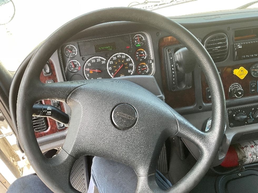 Medium Duty Box Truck-Light and Medium Duty Trucks-Freightliner-2021-M2-Cleveland-TN-369,010\n\t\tmiles-$ 24,000 - Image 18