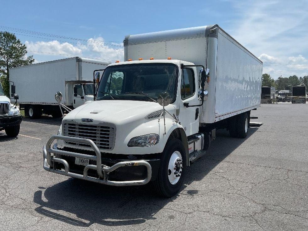 Medium Duty Box Truck-Light and Medium Duty Trucks-Freightliner-2021-M2-Cleveland-TN-369,010\n\t\tmiles-$ 24,000 - Image 3