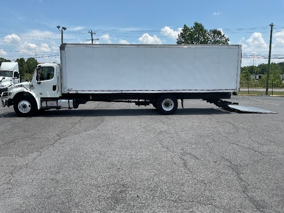 Medium Duty Box Truck-Light and Medium Duty Trucks-Freightliner-2021-M2-Cleveland-TN-369,010\n\t\tmiles-$ 24,000 - Image 4
