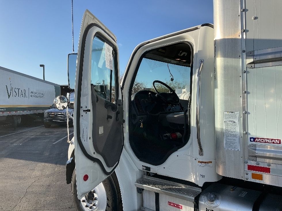 Medium Duty Box Truck-Light and Medium Duty Trucks-Freightliner-2021-M2-Coburg-OR-234,487\n\t\tmiles-$ 53,000 - Image 16
