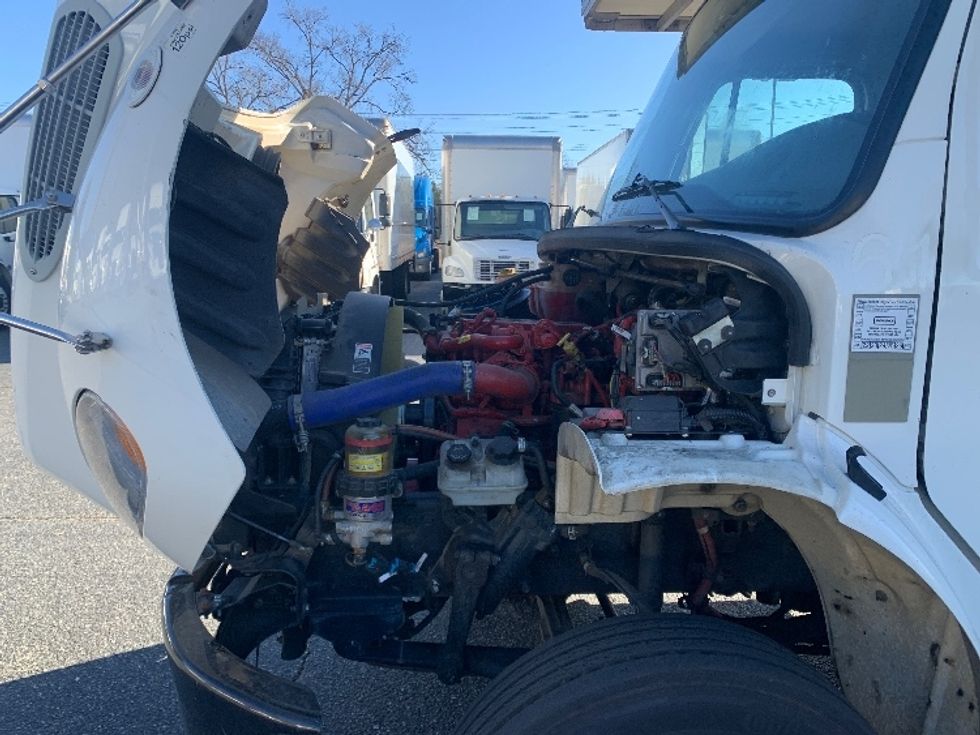 Medium Duty Box Truck-Light and Medium Duty Trucks-Freightliner-2021-M2-Concord-NC-137,803\n\t\tmiles-$ 76,000 - Image 24