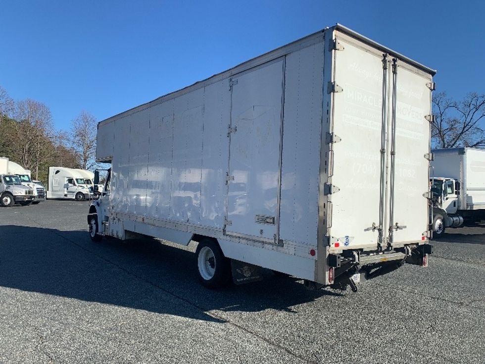 Medium Duty Box Truck-Light and Medium Duty Trucks-Freightliner-2021-M2-Concord-NC-137,803\n\t\tmiles-$ 76,000 - Image 6